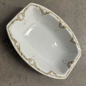 Vintage Rosin Hyde Oval Shaped Vegtable Bowl with Delicate Yellow Flowers